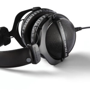 dt770-large
