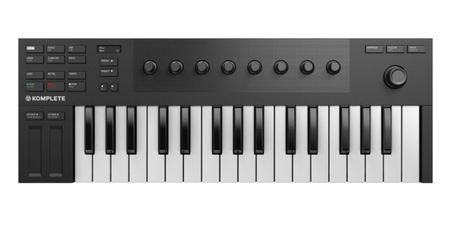 KOMPLETE KONTROL M32