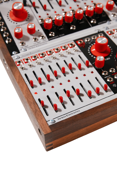 Performer Configuration (wood)