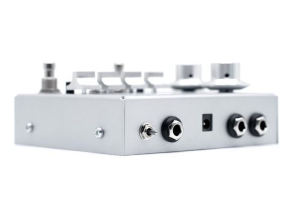 TARS SILVER ON WHITE