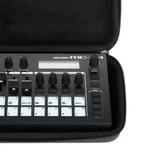 glide-roland-mc-101-05-2048×2048