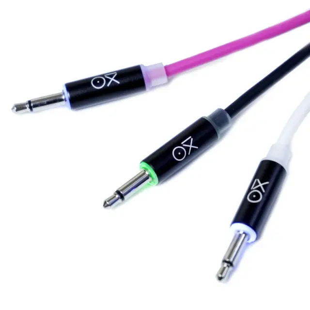 GLOWS: LED Eurorack Patch Cables