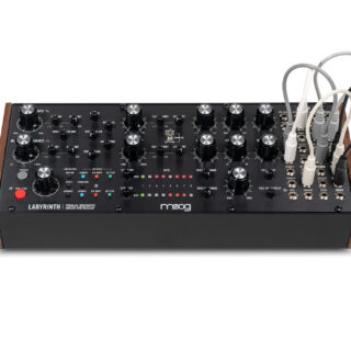 moog-labyrinth-white-02-web