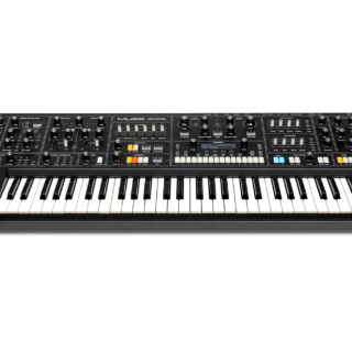 moog-muse-white-background-72ppi-01