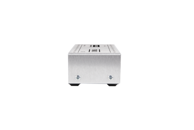 Thru 12 – 1 MIDI IN to 12 THRU