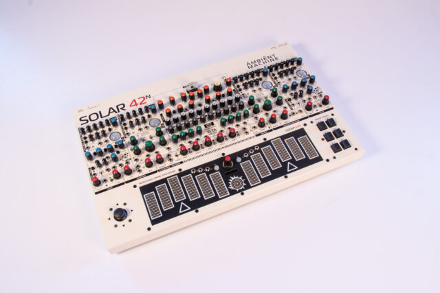 SOLAR 42N White Сream