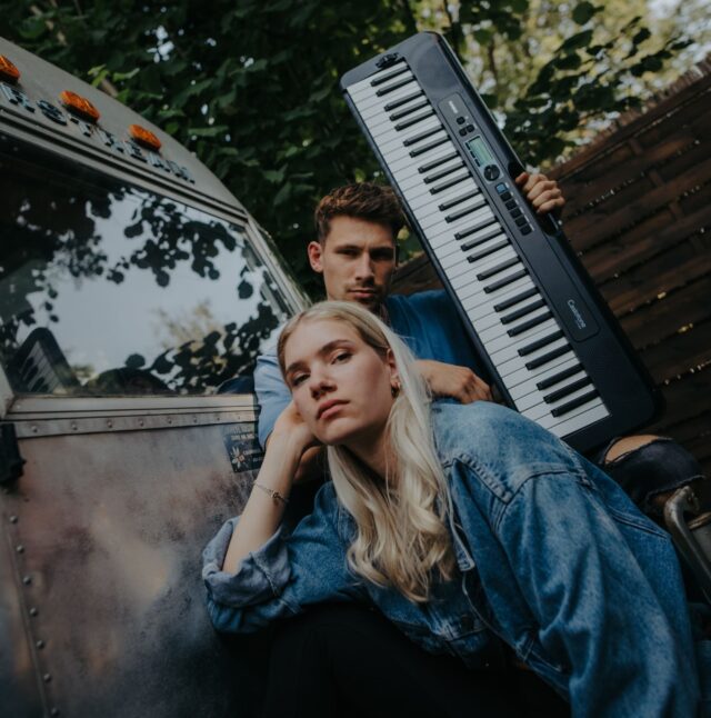 CT-S300 Casiotone Series Keyboard (Black)