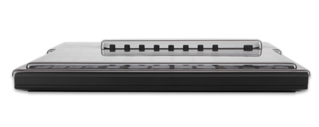 Native Instruments Maschine Studio cover