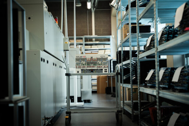 SOLAR 42N White Сream