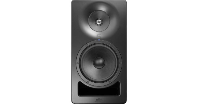 SM-8 premium studio monitor