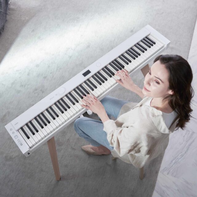 PX-S7000 Privia Upper Series Digital Piano (White)